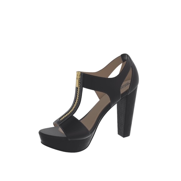 MICHAEL Michael Kors Shoes - (CYBER MONDAY SALE) 🚨🚨 Michael Kors Heels
